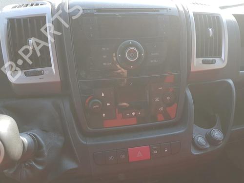 Sæde højre fortil FIAT DUCATO Platform/Chassis (250_) 180 Multijet 3,0 D | BP9817621C16 