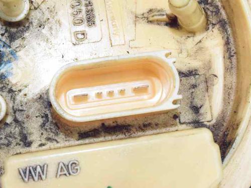 Fuel pump VW GOLF V (1K1) 1.9 TDI | BP1515327M76 