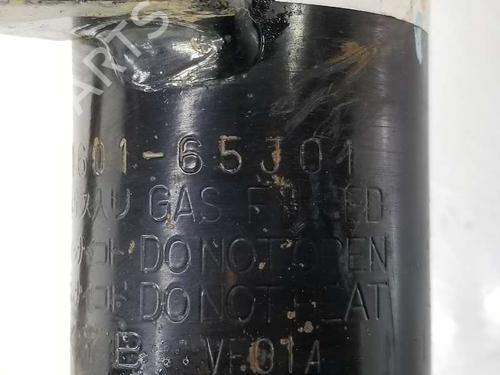 Right front shock absorber SUZUKI GRAND VITARA II (JT, TE, TD) 1.9 DDiS All-wheel Drive (JT419, TD44, JB419WD, JB419XD,... | BP7038175M17 
