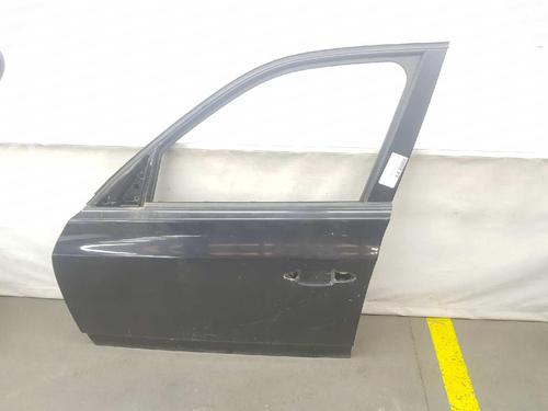 Used Left front door BMW X3 (E83) 2.0 d (150 hp) 7118922