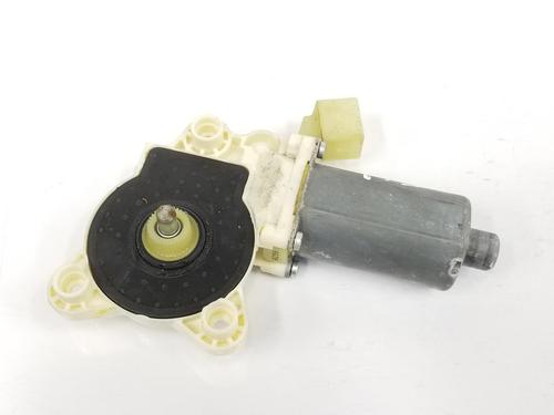 Used Left rear window motor MERCEDES-BENZ CLS (C219) CLS 320 CDI (219.322) (224 hp) 13409019