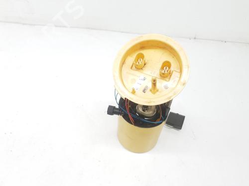 Pompe à carburant BMW 1 (E87) 118 d (122 hp) 15261664
