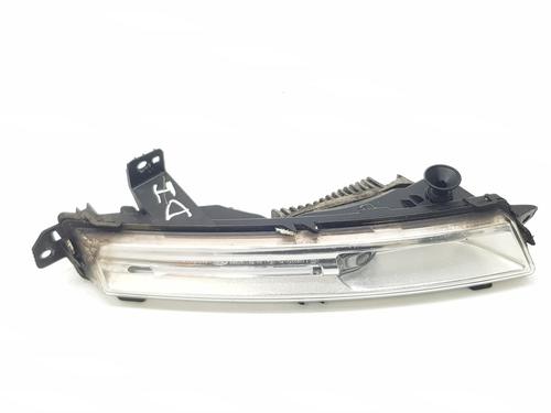 Used Left front fog light Left front fog light 37429974 37429974