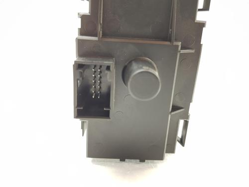 Headlight switch BMW 1 (E87) 123 d | BP18132463I24 