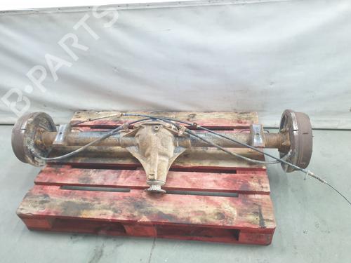 Used Rear axle NISSAN PICK UP (D22) 2.5 TD 4WD (103 hp) 30542307