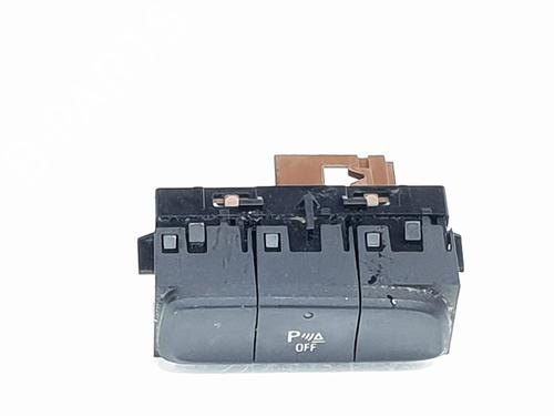 Mando OPEL CROSSLAND X / CROSSLAND (P17, P2QO) 1.2 (75) (82 hp) 31136543