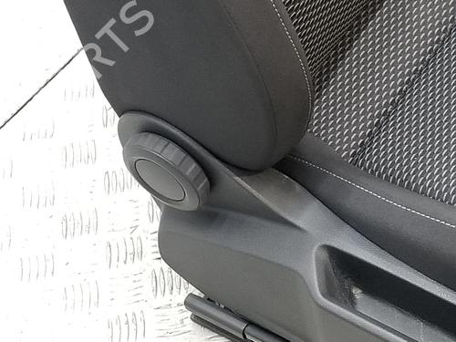 Seats set VW GOLF VII (5G1, BQ1, BE1, BE2) 1.6 TDI | BP7706708C78 