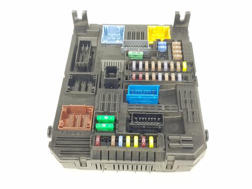Fuse box PEUGEOT EXPERT Van (V_) | BP31982375E1