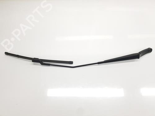 Used Front windshield wiper arm SEAT IBIZA V (KJ1, KJG) 1.0 TSI (95 hp) 12464531