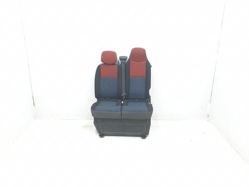 Used Right front seat RENAULT MASTER III Van (FV) 2.3 dCi 125 RWD (FV0C, FV0D, FV0H, FV0J, FV0A, FV0K) (125 hp) 30395645