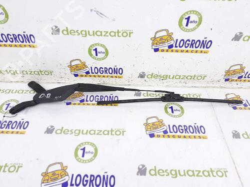 Used Front windshield wiper arm MERCEDES-BENZ C-CLASS (W204) C 200 CDI (204.007, 204.006) (136 hp) 7895709