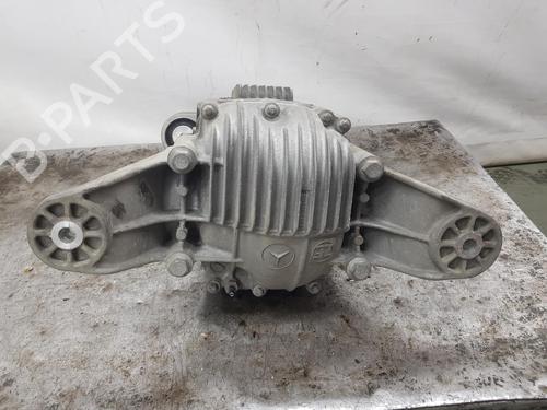 Used Rear differential MERCEDES-BENZ M-CLASS (W164) ML 320 CDI 4-matic (164.122) (224 hp) 9120290