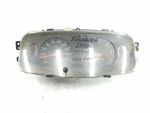 Used Instrument cluster MITSUBISHI L200 (K7_T, K6_T, K5_T) [1996-2011]  9621297