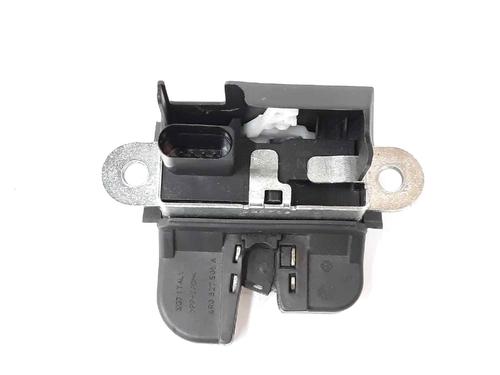 Used Tailgate lock VW POLO V (6R1, 6C1) 1.4 (6R1) (85 hp) 3386509