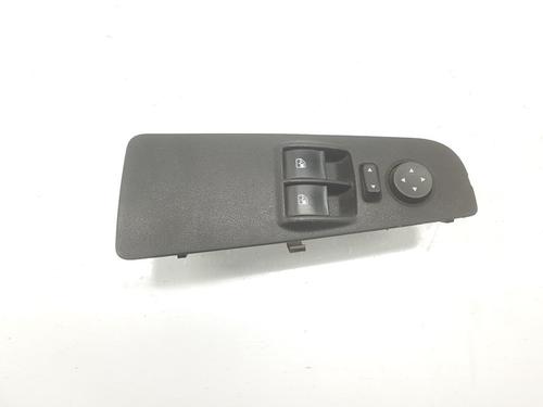 Used Left front window switch Left front window switch FIAT BRAVO II (198_) 1.9 D Multijet (198AXB1A) (120 hp) 10639791 10639791