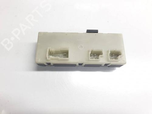 electronic-module-bmw-x4-g02-f98-2018-40156914 main image