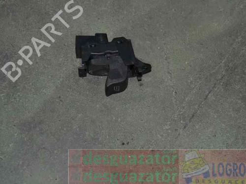 Raamschakelaar rechts voor LAND ROVER FREELANDER 2 (L359) 2.2 TD4 4x4 (152 hp) 4018012