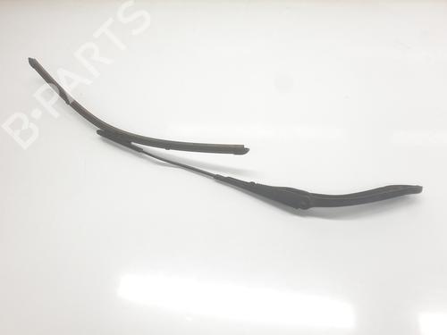 front-windshield-wiper-arm-bmw-2-convertible-f23-2014-2015-2016-2017-2018-2019-2020-2021-34043361 main image