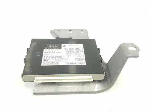 Used Electronic module LEXUS GS (_S19_) 460 (URS190_, URS190R) (347 hp) 17833160