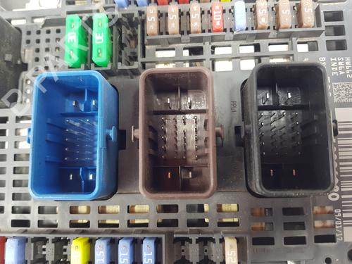 Fuse box CITROËN C4 II (NC_) 1.6 BlueHDi 100 | BP27881436E1