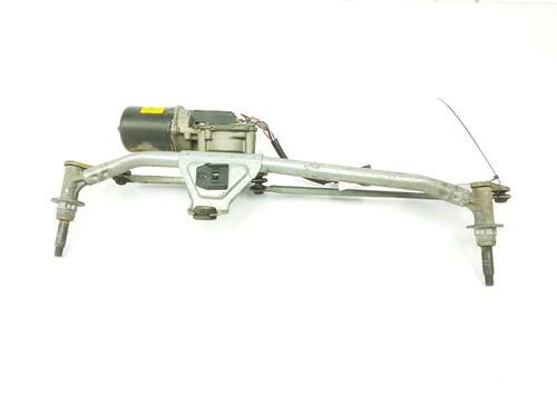 Used Front wiper motor OPEL VIVARO A Bus (X83) [2001-2015]  9579225
