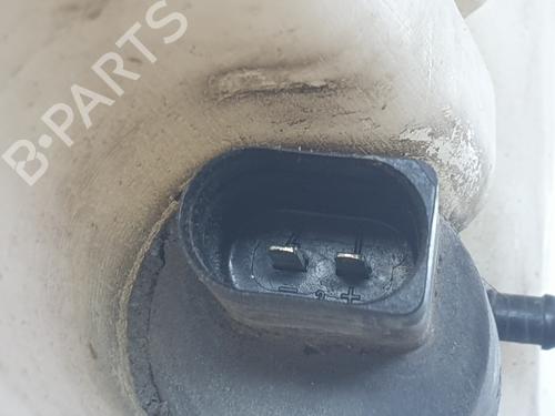Windscreen washer tank BMW 5 (E39) 530 i | BP20197714C113 