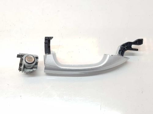 Front left exterior door handle MERCEDES-BENZ C-CLASS (W205) C 220 BlueTEC / d (205.002, 205.004) | BP5660935C128 