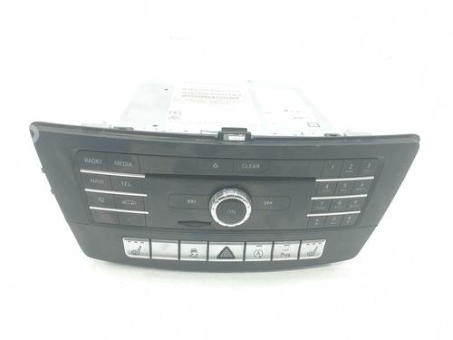 Used Radio VW PASSAT B6 (3C2) [2005-2010]  18137315