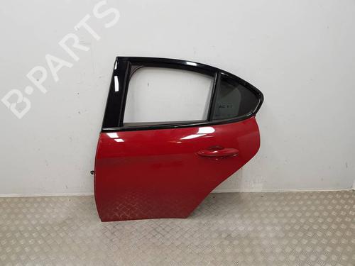Used Left rear door Left rear door 39070130 39070130