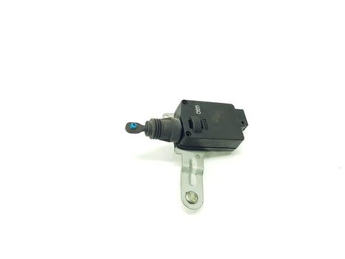 BP32320434O1 main image