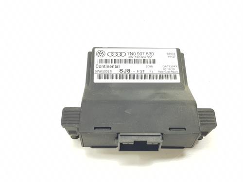 Used Electronic module Electronic module VW GOLF VI (5K1) 1.2 TSI (105 hp) 33430821 33430821