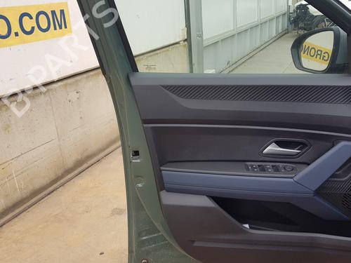 Interior roof light DACIA DUSTER (PYM_, PYN_) 1.2 TCe 130 | BP34353992I8  - Image 32