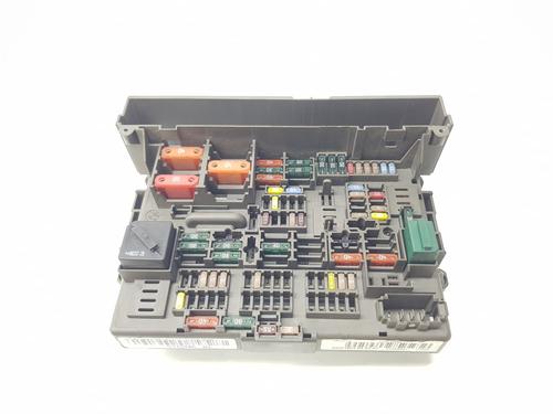 Used Fuse box BMW 3 Convertible (E93) 320 d (177 hp) 30468981