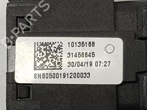 Autre VOLVO V40 Hatchback (525) D2 | BP17754344O1