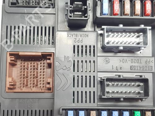 Fuse box PEUGEOT 208 I (CA_, CC_) 1.2 VTI 82 | BP29010788E1 