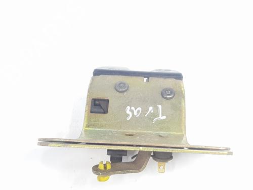 Tailgate lock VOLVO V40 Estate (645) 1.9 DI | BP29591242C101 