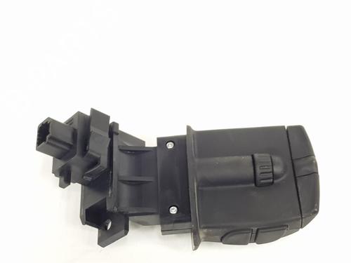 Steering wheel controls RENAULT MASTER III Van (FV) 2.3 dCi 130 FWD (FV0M, FV0Y, FV0J, FV02, FV03) | BP32631642E15 - Image 2