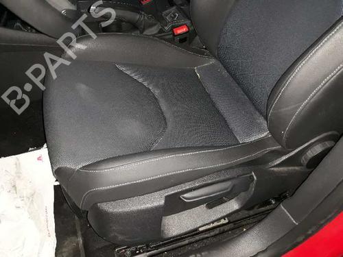 Injection rail SEAT LEON (5F1) 1.6 TDI | BP4204923M98 