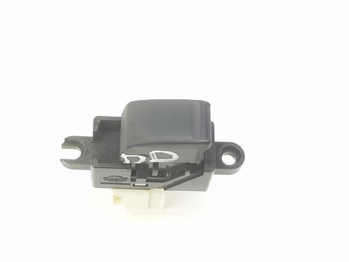 Used Right front window switch Right front window switch NISSAN ALMERA II (N16) 2.2 dCi (136 hp) 5771057 5771057