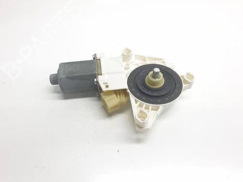 Used Right front window motor MERCEDES-BENZ M-CLASS (W164) ML 280 CDI 4-matic (164.120) (190 hp) 21166639