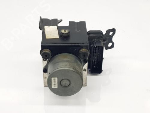 Used ABS pump KIA SPORTAGE III (SL) 1.7 CRDi (116 hp) 11843381