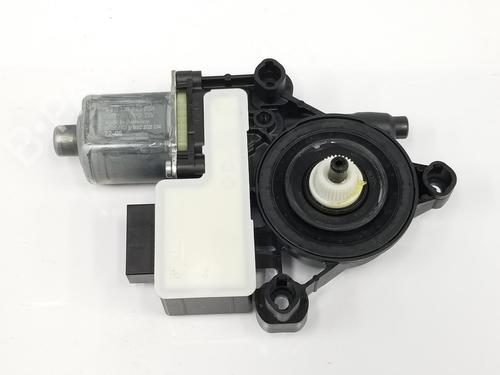 Used Right rear window motor SEAT IBIZA V (KJ1, KJG) 1.0 MPi (80 hp) 13568937