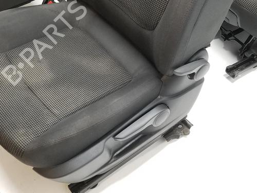 Seats set PEUGEOT 5008 (0U_, 0E_) 1.2 | BP13631176C78 
