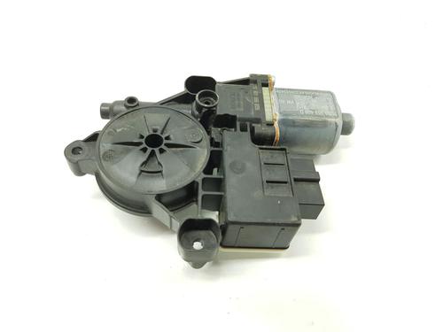 Used Right rear window motor SEAT IBIZA V (KJ1, KJG) 1.0 TSI (115 hp) 17460336