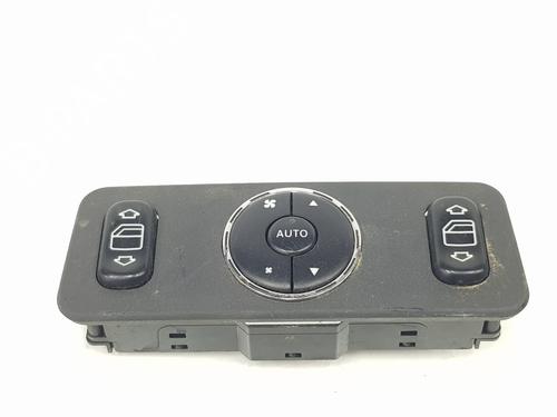 Used Switch MERCEDES-BENZ M-CLASS (W163) ML 270 CDI (163.113) (163 hp) 18744866