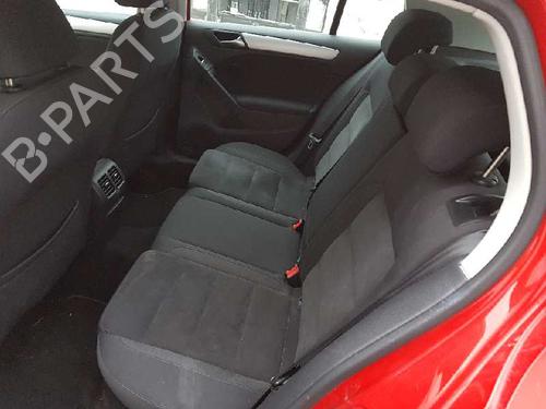 Rudehejsemekanisme Højre foran VW GOLF VI (5K1) 1.6 TDI | BP4868048C23 