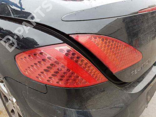 Feu arrière gauche PEUGEOT 307 CC (3B) 2.0 16V | B-Parts