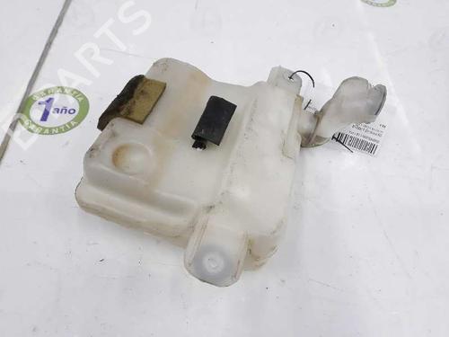 Windscreen washer tank TOYOTA LAND CRUISER 90 (_J9_) 3.0 TD (KZJ90_, KZJ95_, KZJ90R, KZJ95R, KZJ90W, KZJ95W) | BP7893046C113 