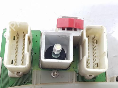 Instrument cluster TOYOTA LAND CRUISER PRADO (_J12_) 3.0 D-4D (KDJ120, KDJ125, KDJ121) | BP8799286C47 