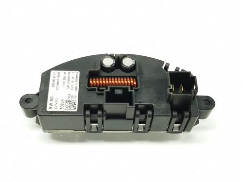 Used Heater resistor SKODA KAROQ (NU7, ND7) 1.6 TDI (115 hp) 18570267